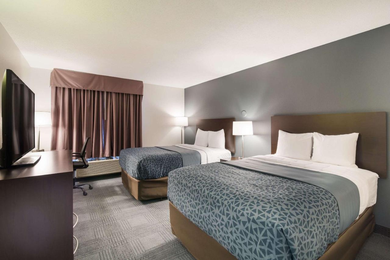 Econo Lodge Williston Buitenkant foto