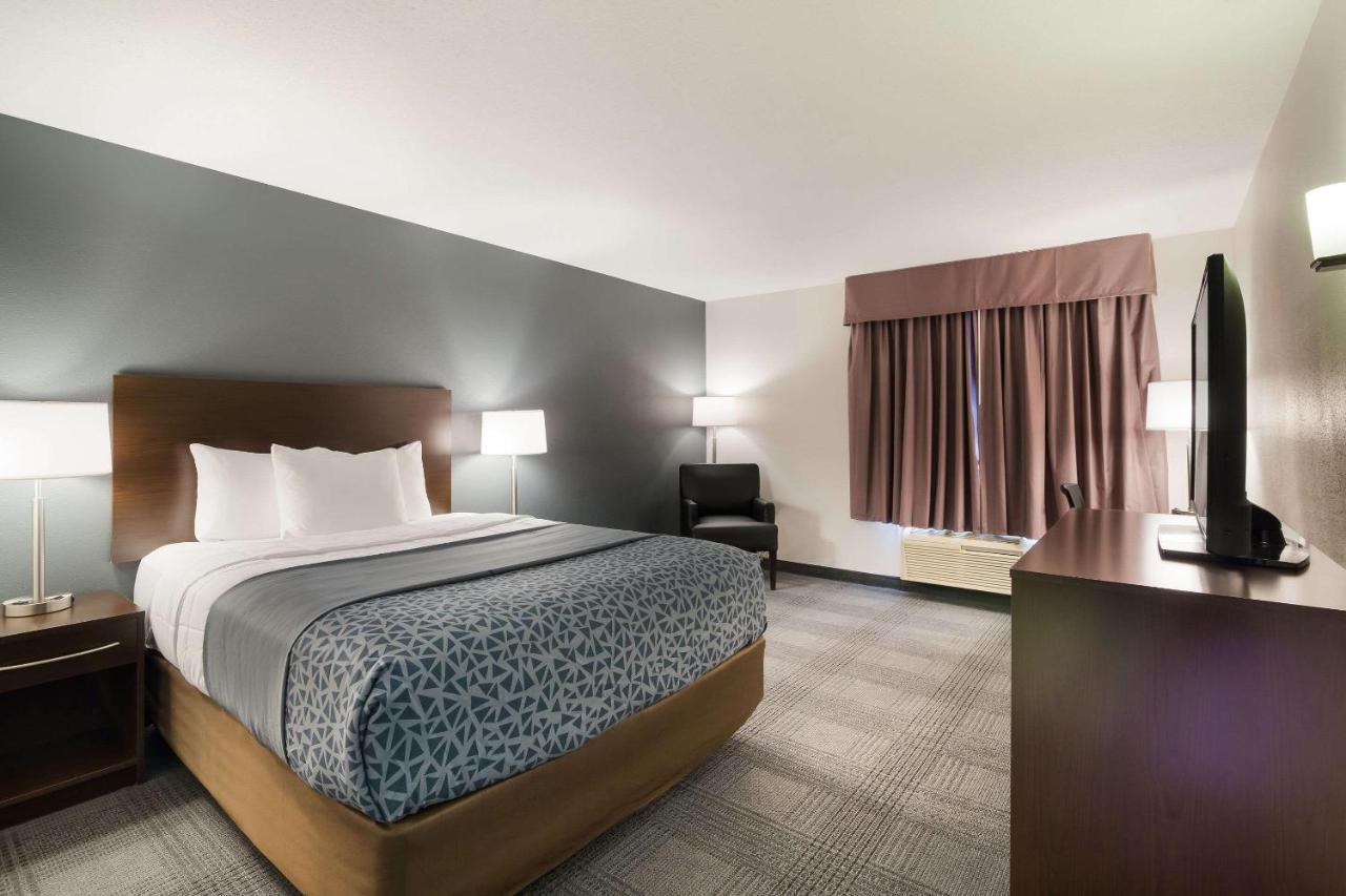 Econo Lodge Williston Buitenkant foto