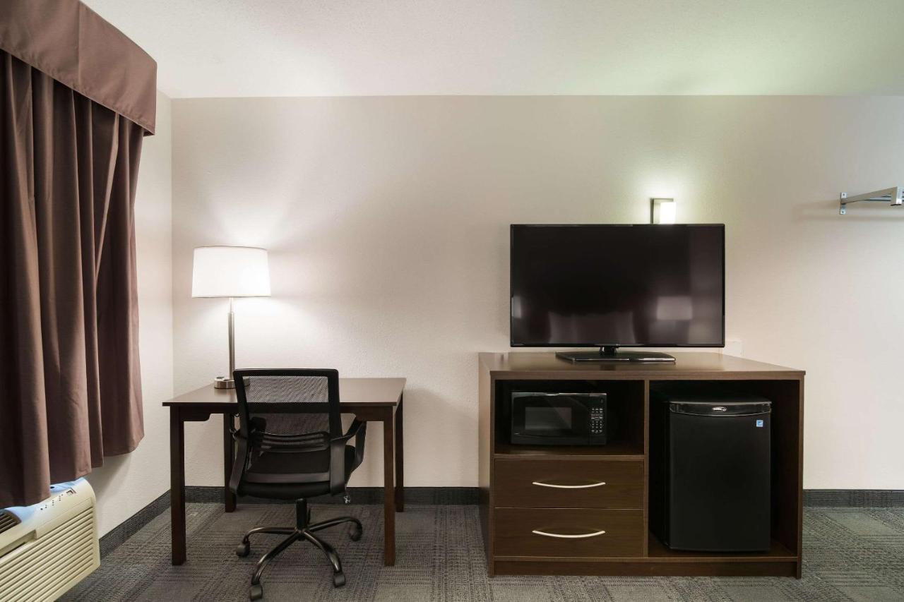 Econo Lodge Williston Buitenkant foto